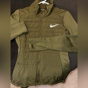 Navy green Nike women’s running jacket